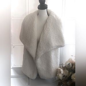 A.N.A. Women -Sherpa Wool Vest